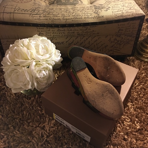 Donald J.Pliner Sabri Womens Black/Tulipano Patent - Picture 6 of 8