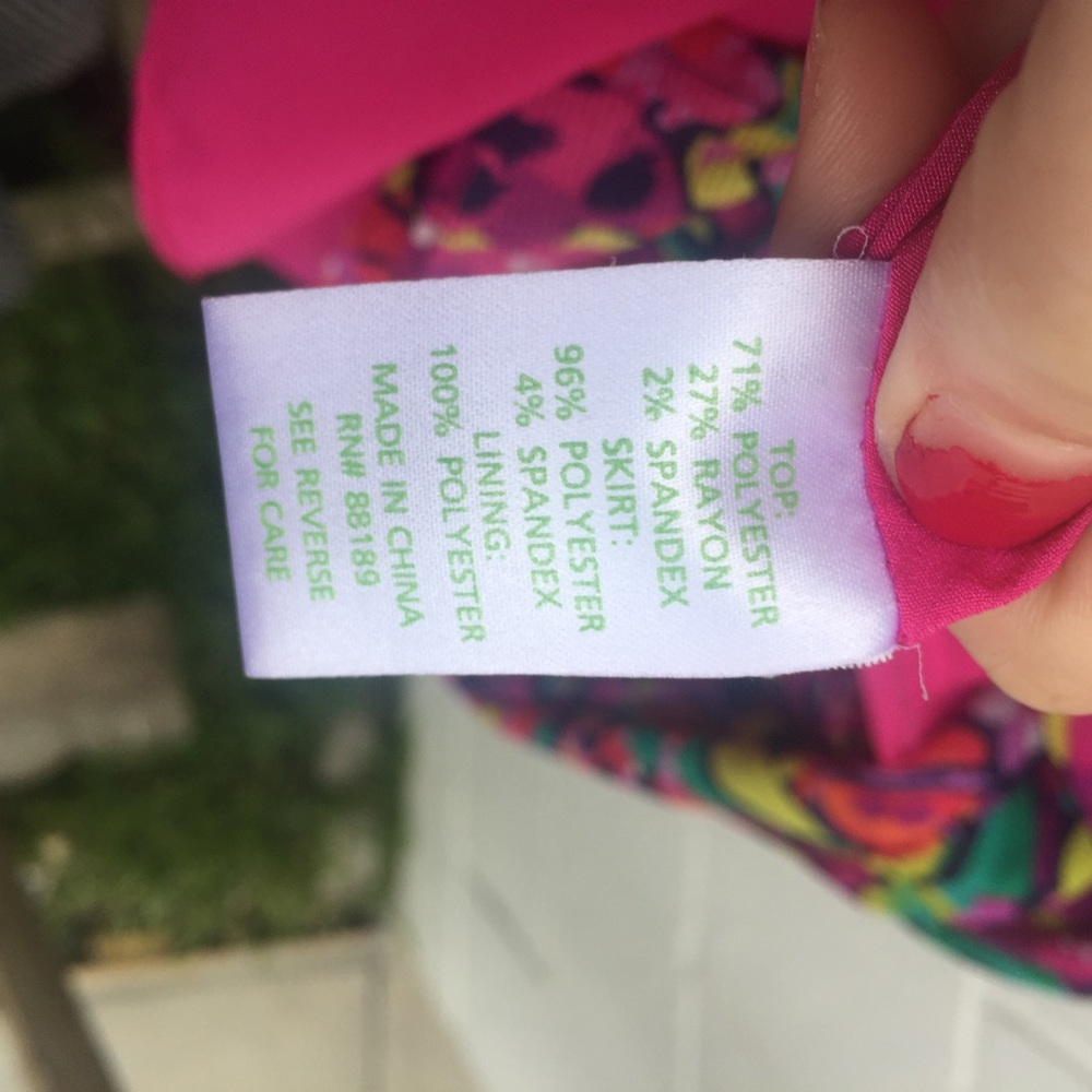 ❌SOLD❌ Lilly Pulitzer Pink Colorful Floral Dress - Picture 7 of 8