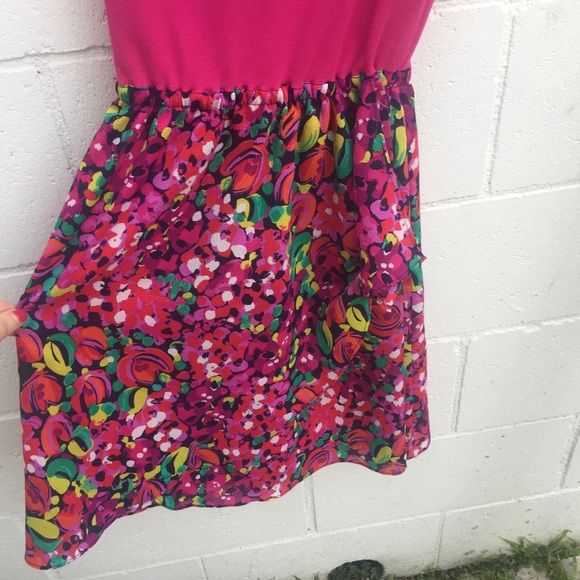 ❌SOLD❌ Lilly Pulitzer Pink Colorful Floral Dress - Picture 3 of 8