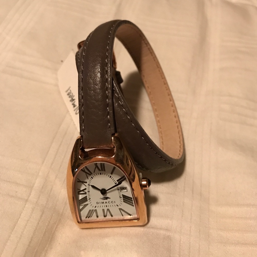 Watch - Picture 3 of 3