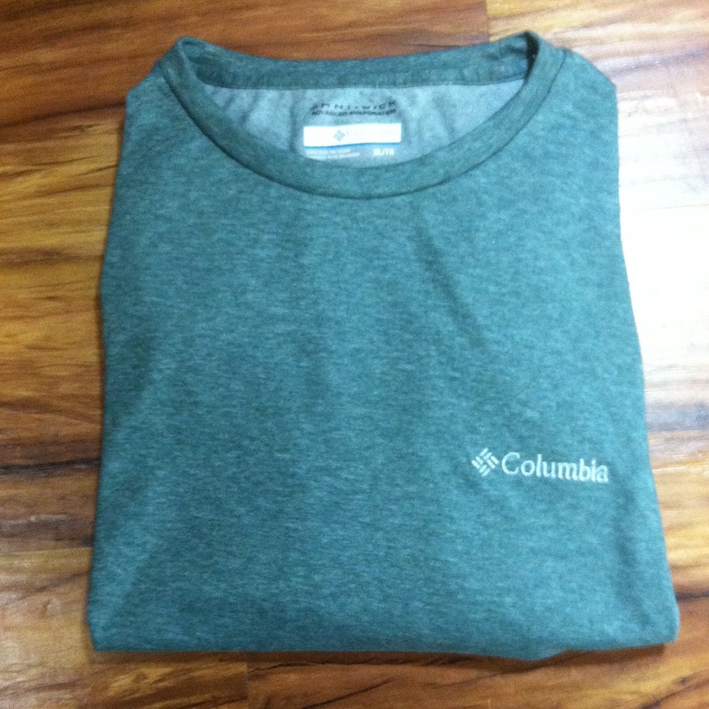 Columbia Long Sleeve Crew