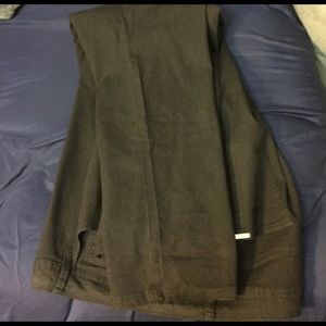 Black skinny jeans (Ashley Stewart) 24