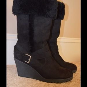 Women's boots 8.5 Women's boots 8.5