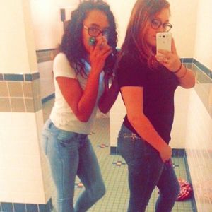 Meet your Posher, Alysha