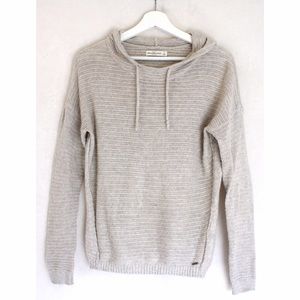 Abercrombie &a Fitch Hooded Sweater