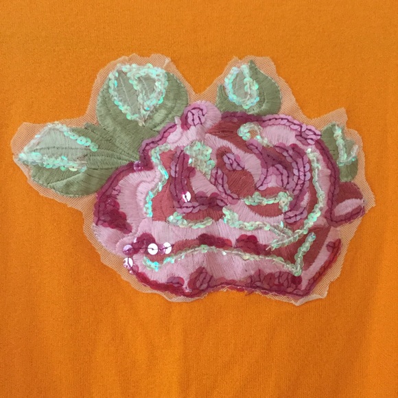 🌺 Italian Sequined Neon Sweater 🌺 - Picture 5 of 6