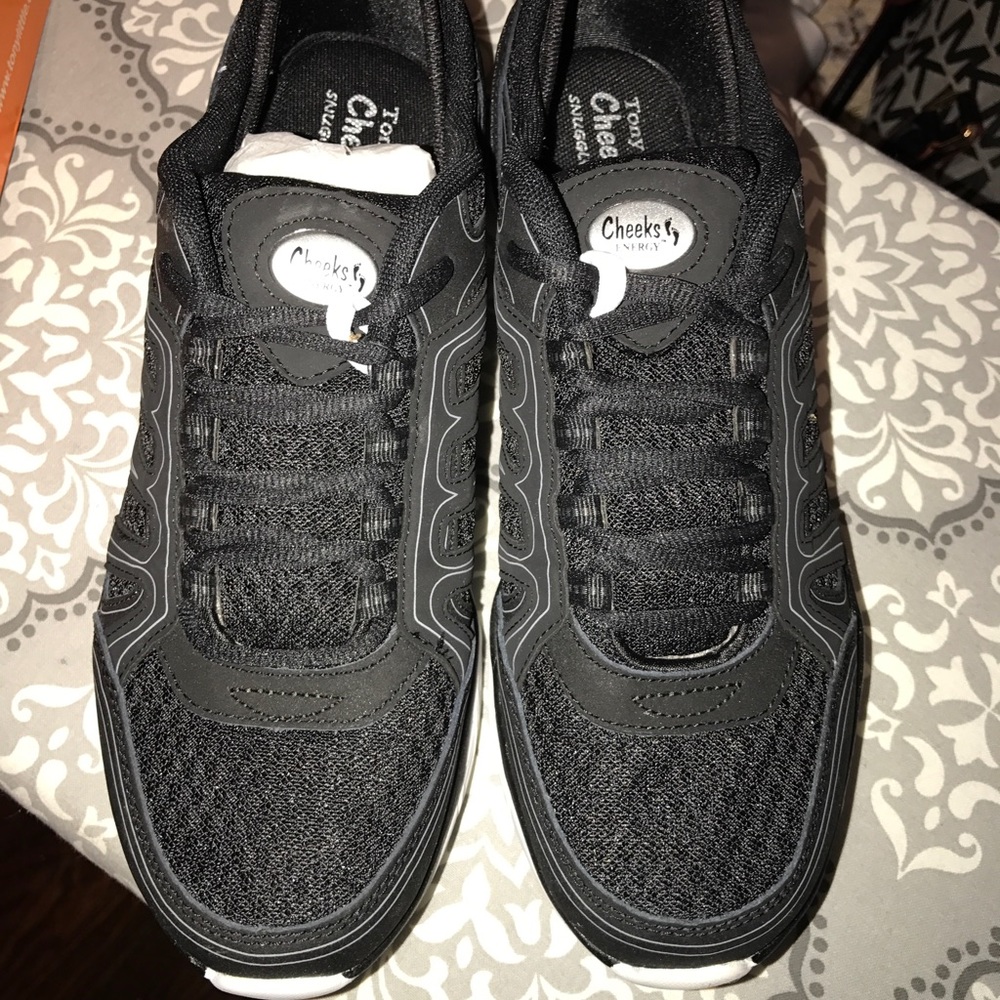 Tony Cheeks work out sneakers