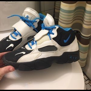 Nike Turfs. BLACK WHITE & BLUE (Velcro)