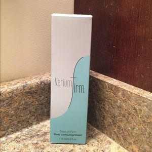 Nerium Firm- Like New