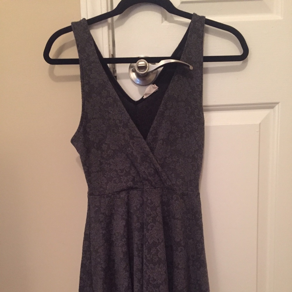 Lace print deep v dress