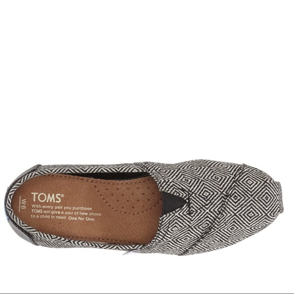 TOMS 'Classic' Print Wool Slip-On Flat Shoes - Picture 3 of 7