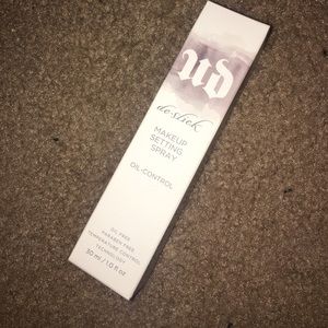 Urban Decay Setting Spray