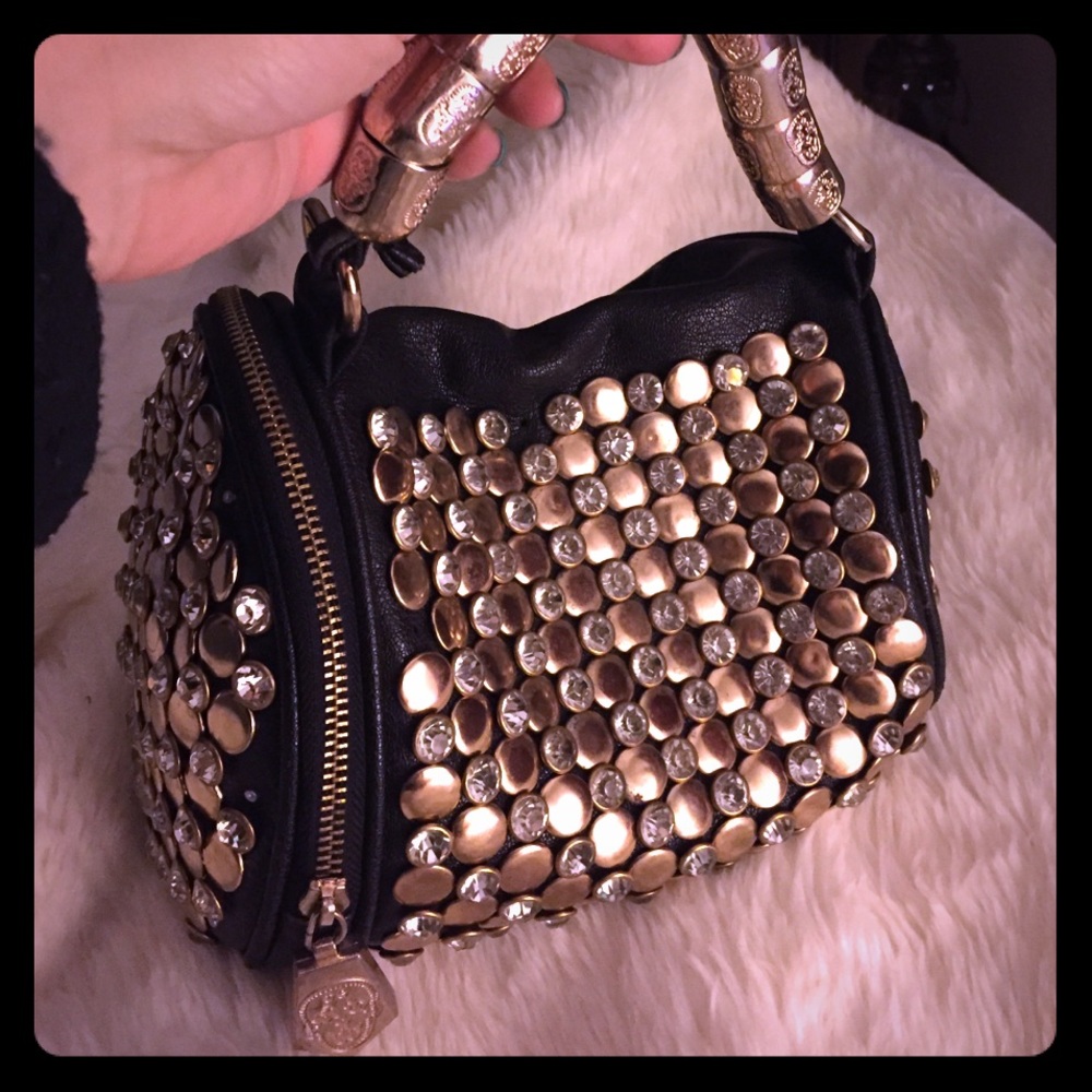 Most Origional Purse Black Gold Detail