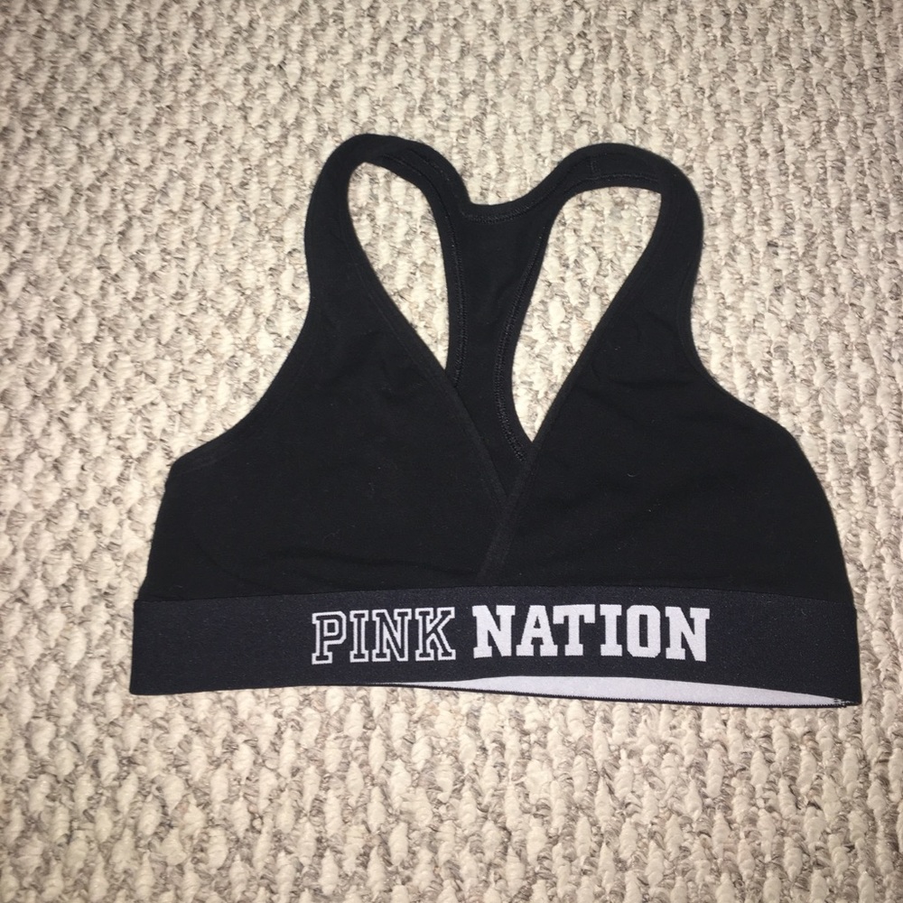 sports bra