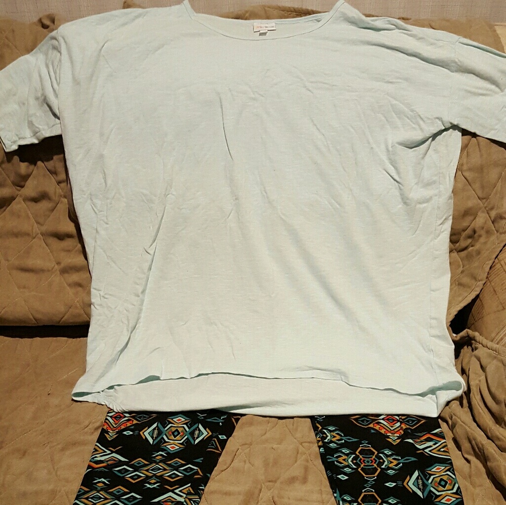Lularoe Outfit. Irma and leggings.