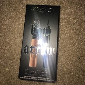 Kat Von D Bow n Arrow set