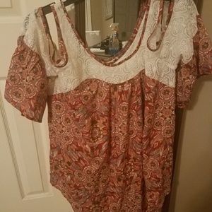 Umgee cold shoulder top