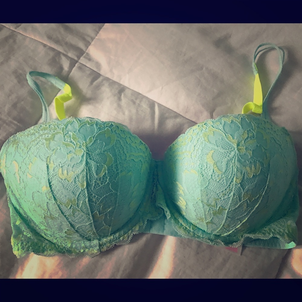 Pink by Victoria secret bra
