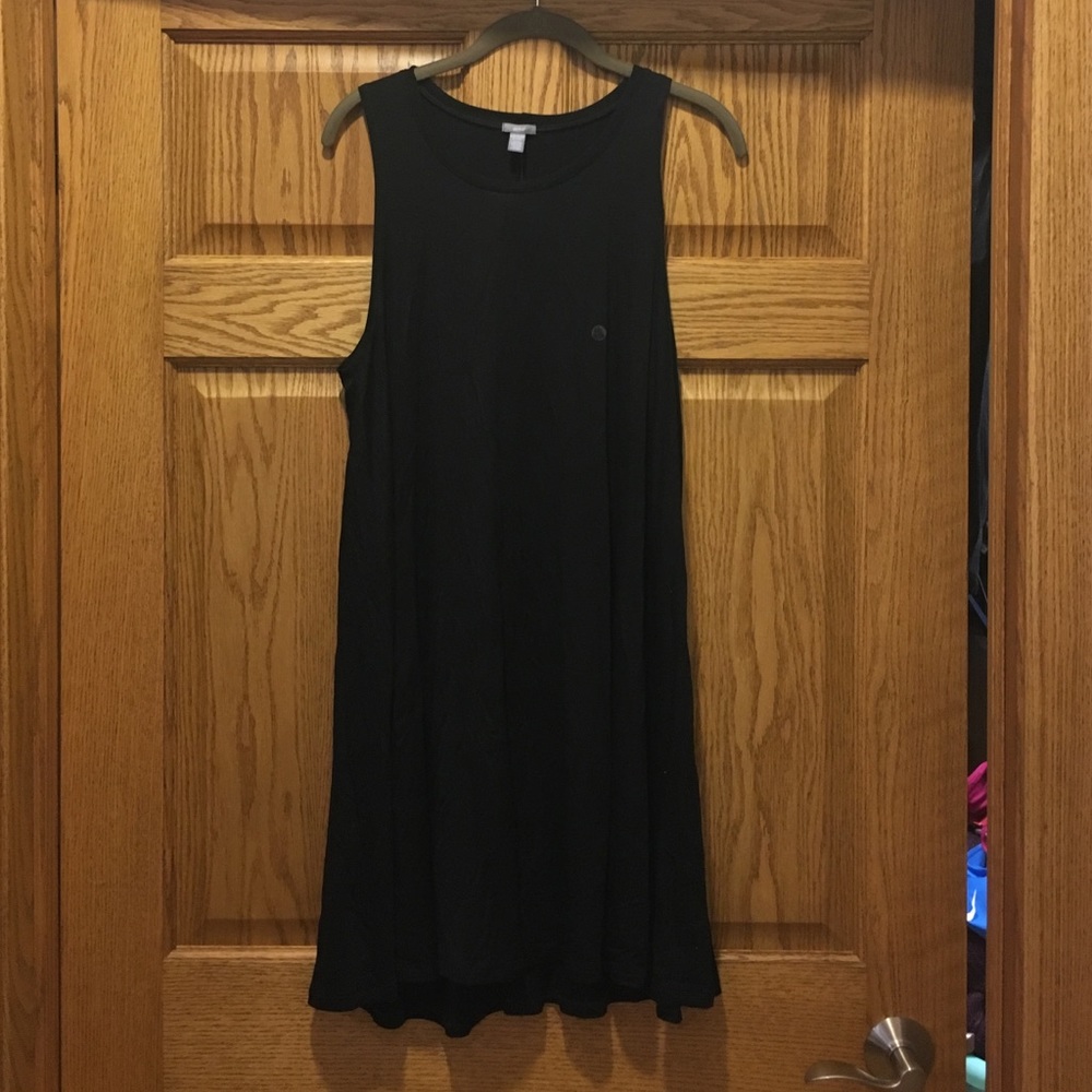 Aerie Black Sleeveless Swim coverup.