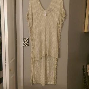 (L) NWT Poncho