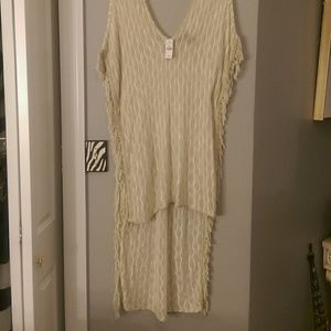 (L) NWT Poncho