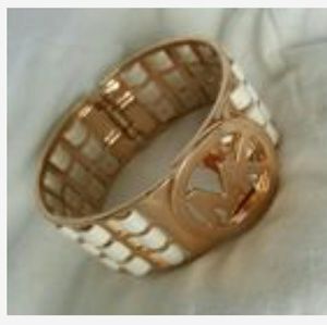 Michael kors bracelet