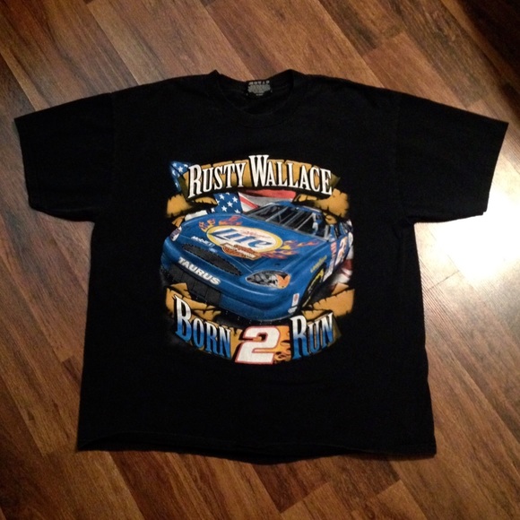 Hase Authentics Other - 🦋 2/$10 5/$20 Wallace Official Licensed T-Shirt