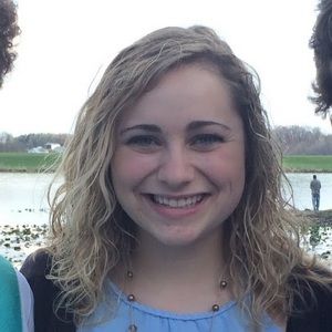 Meet your Posher, Michaela