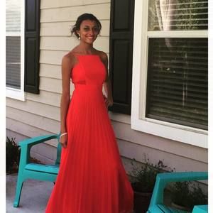 Meet your Posher, Alysia