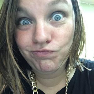 Meet your Posher, Tabitha