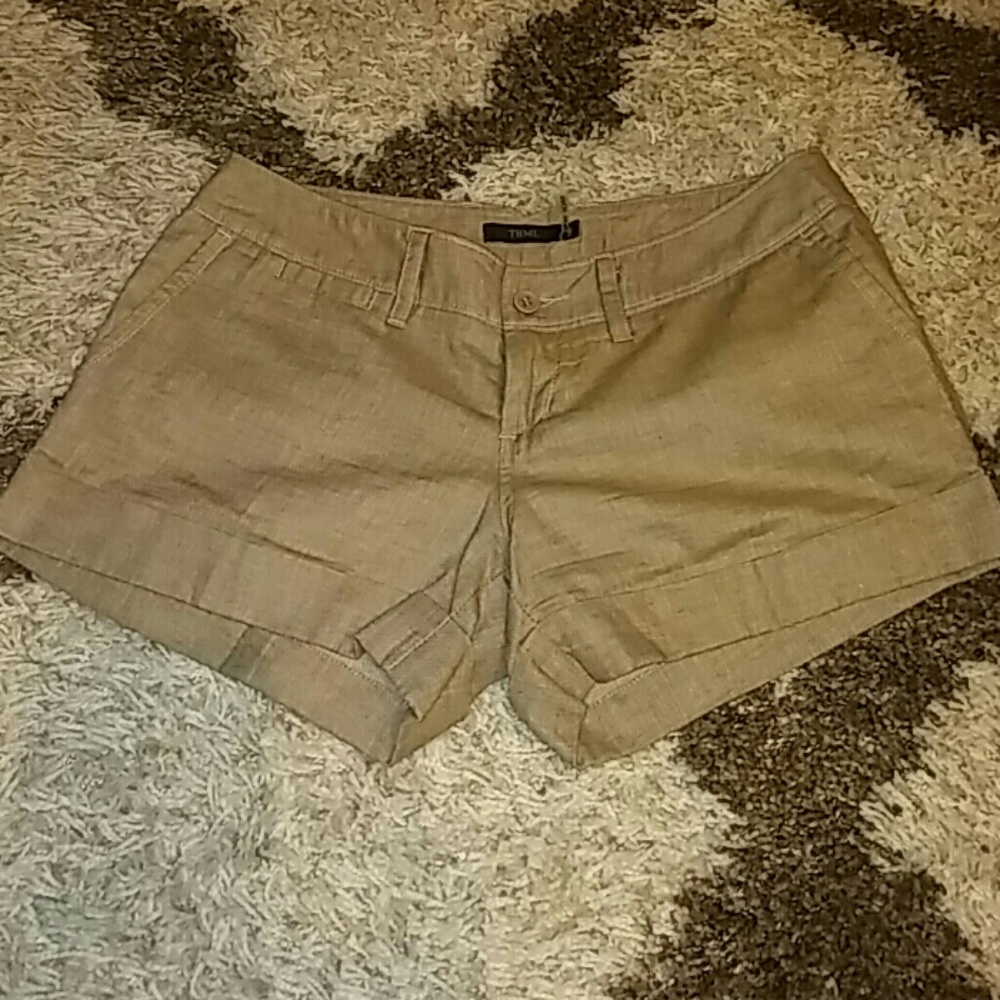 THML size S khaki shorty shorts