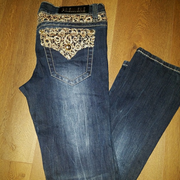 Jeans with gold lace and sequins - Picture 1 of 6