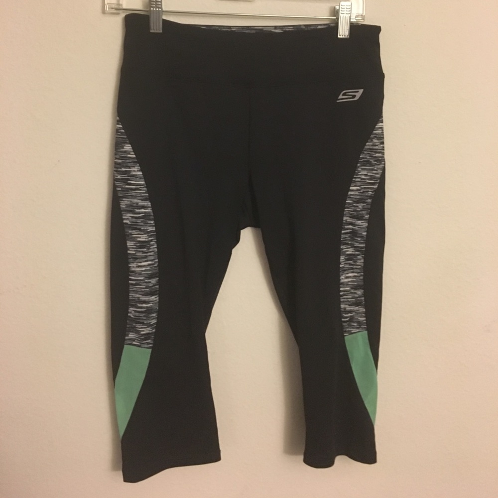 SKECHERS Capri