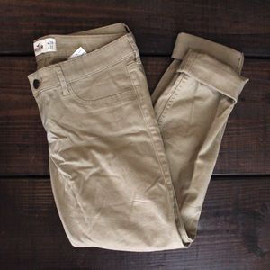 Hollister khaki jeggings