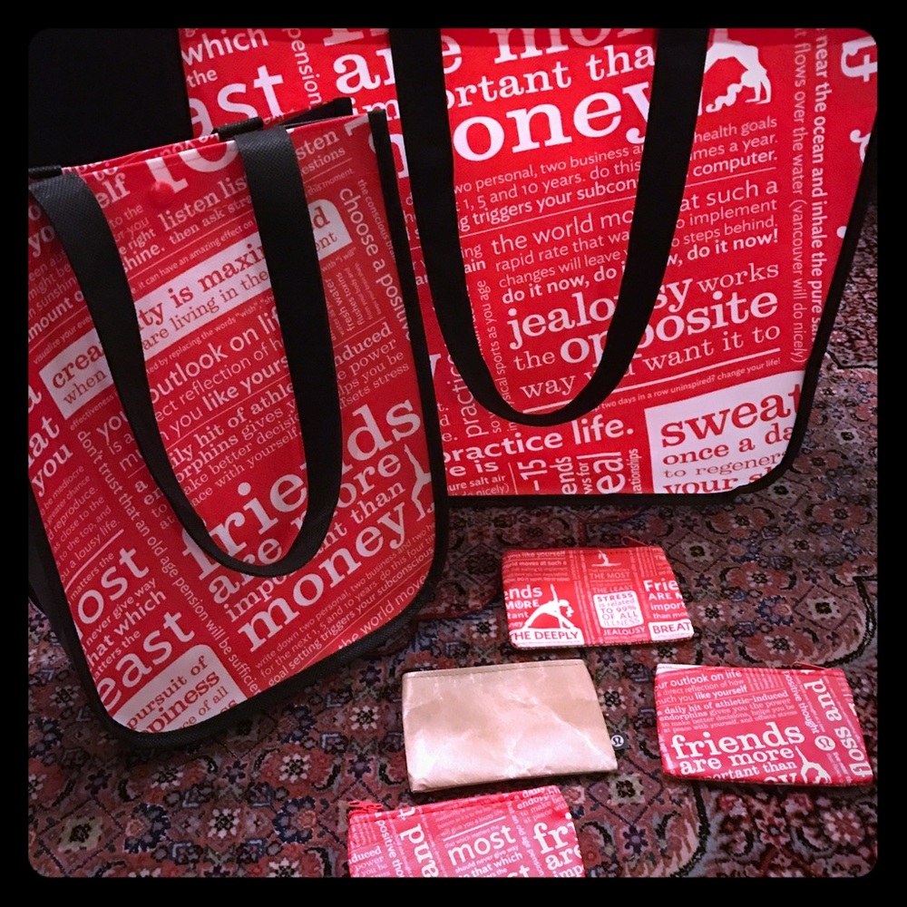 Lots of 6 Lululemon