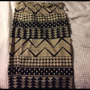 Pencil skirt Aztec print
