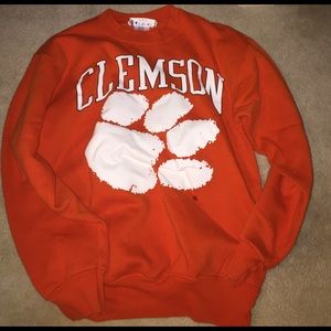 Clemson sweatshirt !