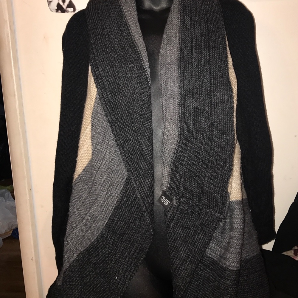 Black beige and grey sweater