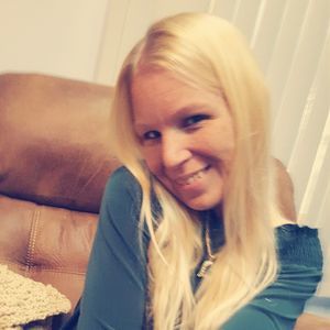 Meet your Posher, Stacy