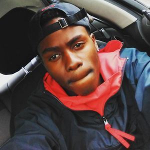 Meet your Posher, Akeem