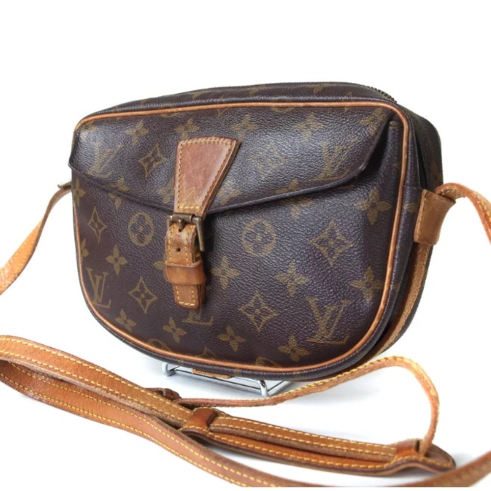 Authentic Louis Vuitton Crossbody bag