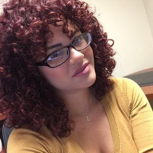 Meet your Posher, Sheila