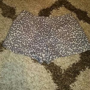 Cynthia Rowley leopard khaki shorts size 2