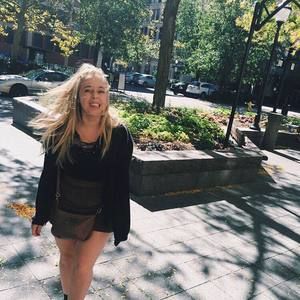 Meet your Posher, Jennifer