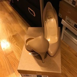 Authentic Christian Louboutin Nude Nappa