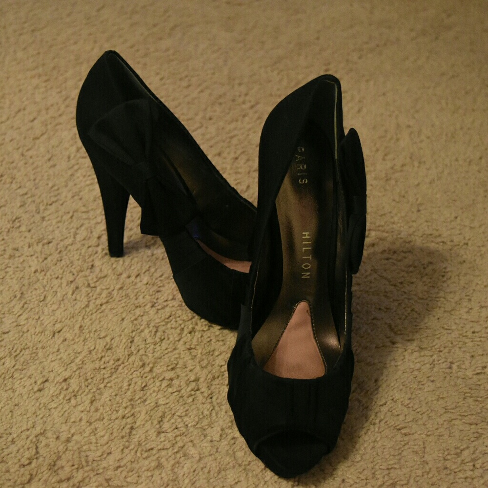 Paris Hilton Pumps