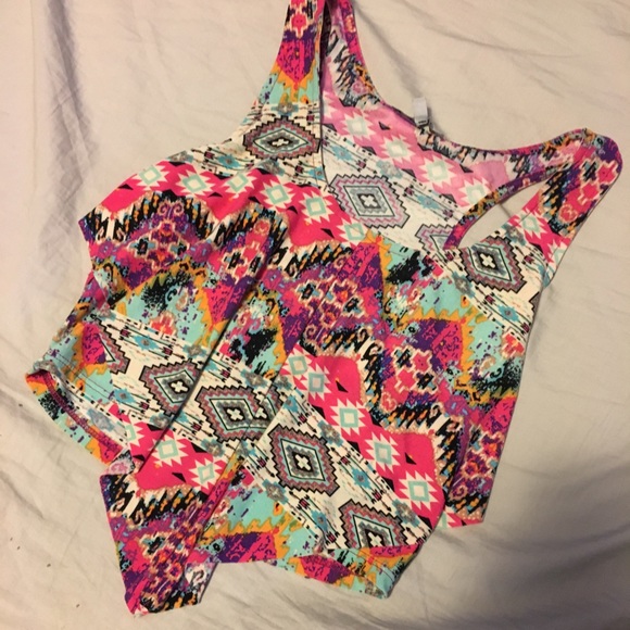 Crop top and Leotard - Picture 2 of 2