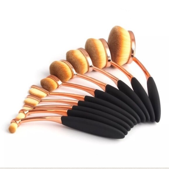 💯% Brand New Profesional Makeup Brushes - Picture 2 of 4