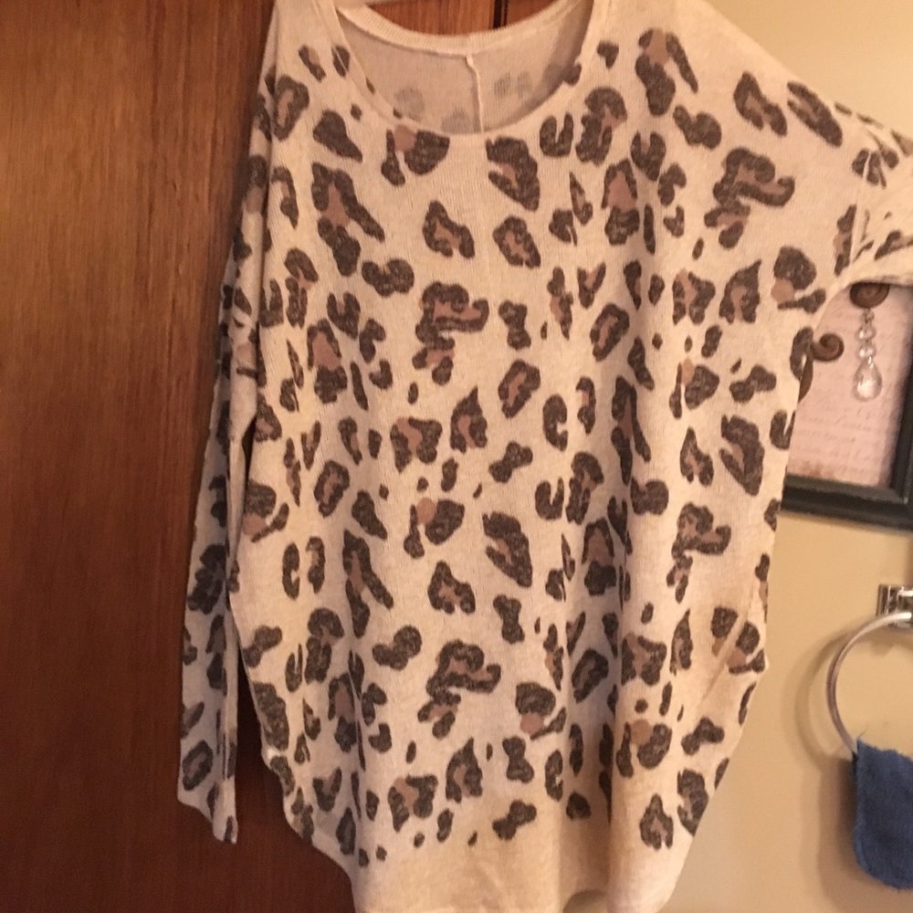 Leopard print sweater