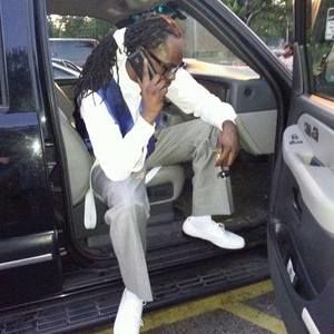 Meet your Posher, Jeremiah